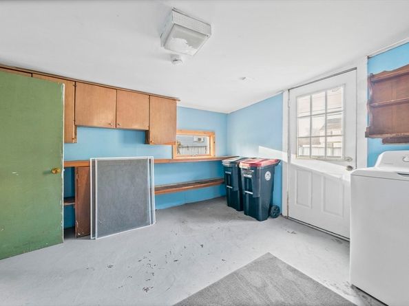 36 Dix Rd, Brockton MA 02302