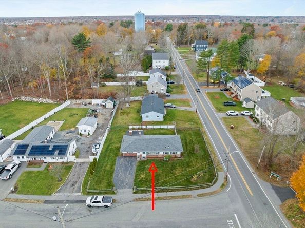 36 Dix Rd, Brockton MA 02302