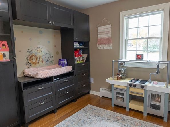 9 Church St, Douglas MA 01516