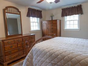 9 Church St, Douglas MA 01516