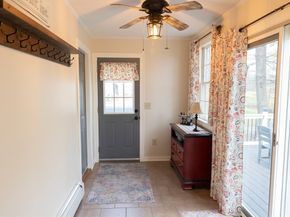 9 Church St, Douglas MA 01516