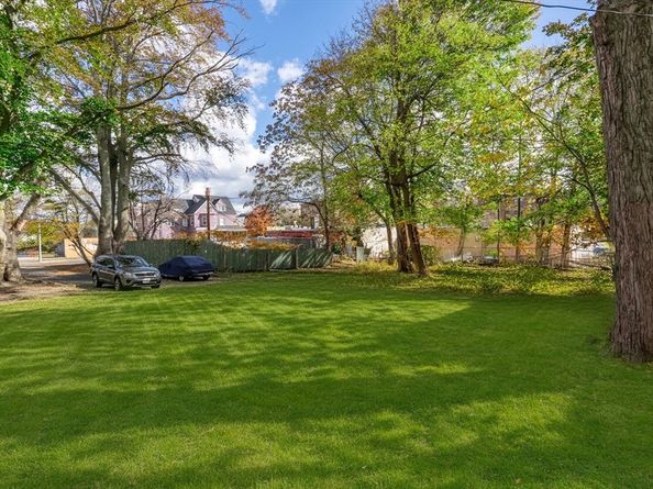 5 Claremont, Worcester MA 01610