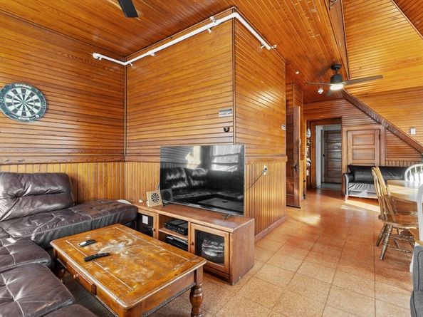 5 Claremont, Worcester MA 01610