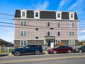 693 Western Avenue 101, Lynn MA 01905