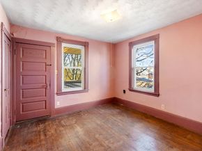 16 Boylston St, Malden MA 02148