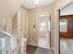 16 Boylston St, Malden MA 02148