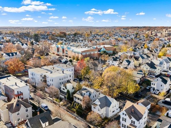 16 Boylston St, Malden MA 02148