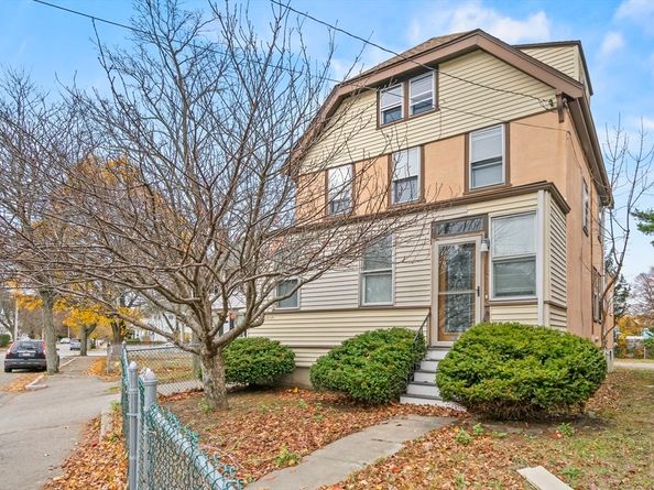 96 Houston Avenue, Milton MA 02186