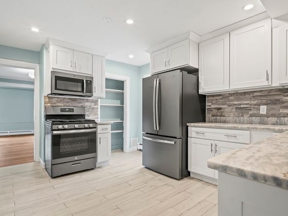 96 Houston Avenue, Milton MA 02186