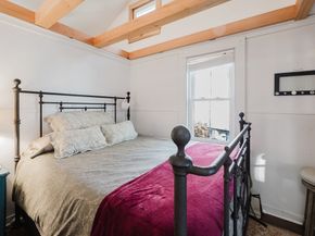 4 Ross Ave, Wareham MA 02571