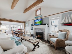 4 Ross Ave, Wareham MA 02571