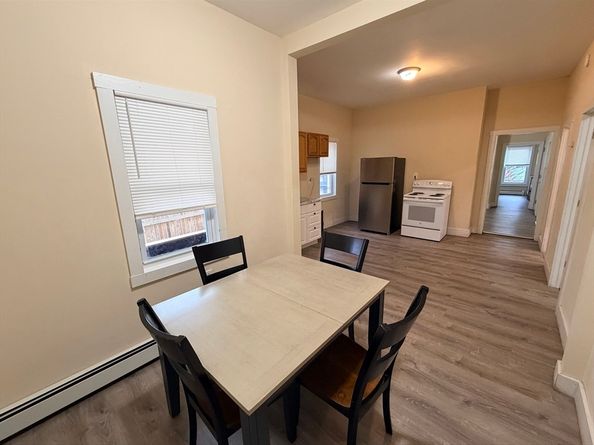 12 King St, Worcester MA 01610