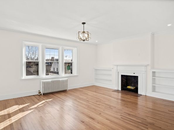 37 Englewood Ave 3, Brookline MA 02445