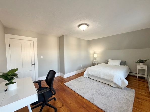 15 Hale St, Fitchburg MA 01420