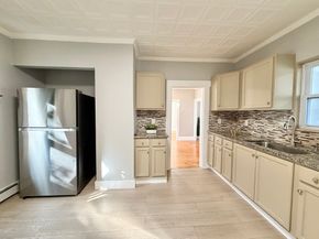 15 Hale St, Fitchburg MA 01420