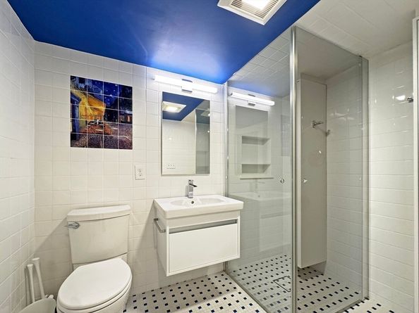 241 Mountain Ave, Malden MA 02148