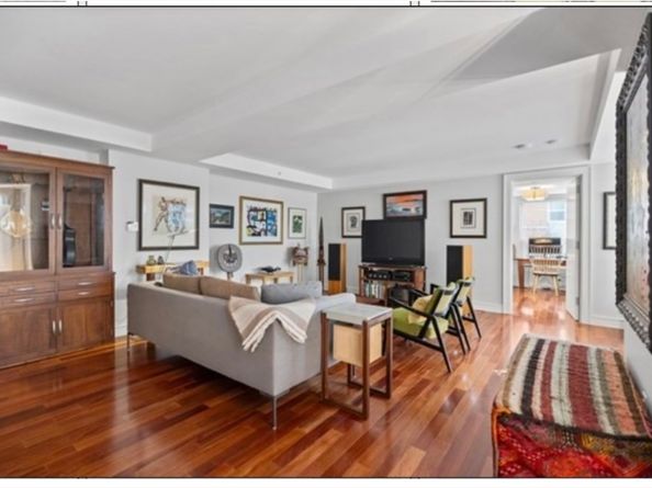 4 Battery Wharf 4302, Boston MA 02109