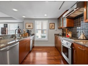 4 Battery Wharf 4302, Boston MA 02109