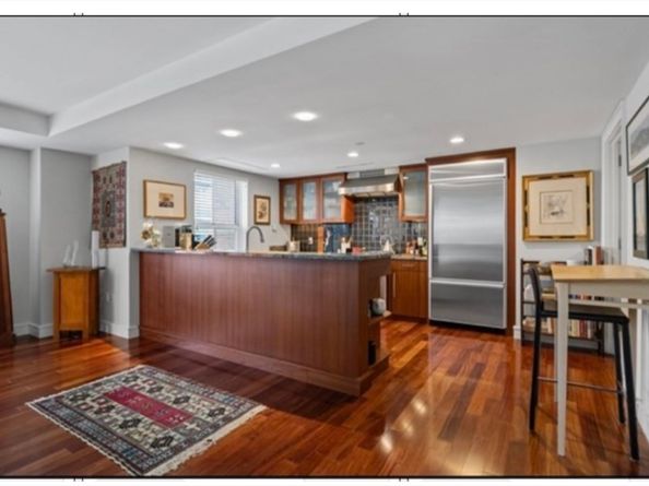 4 Battery Wharf 4302, Boston MA 02109