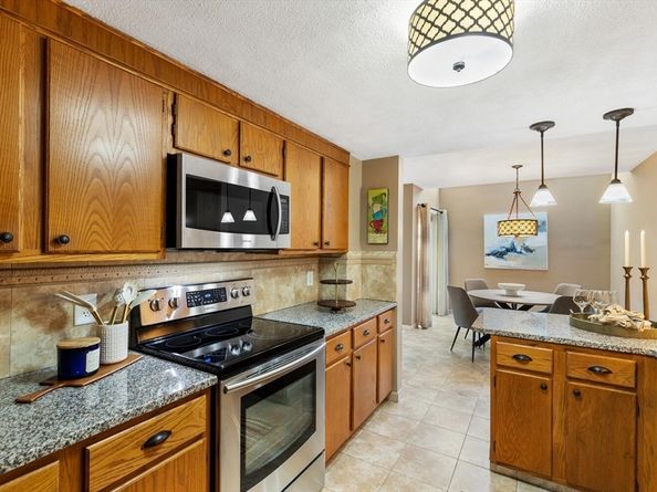 1100 Salem Street 58, Peabody MA 01940