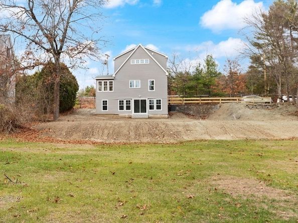 145 Groton Rd, Westford MA 01886