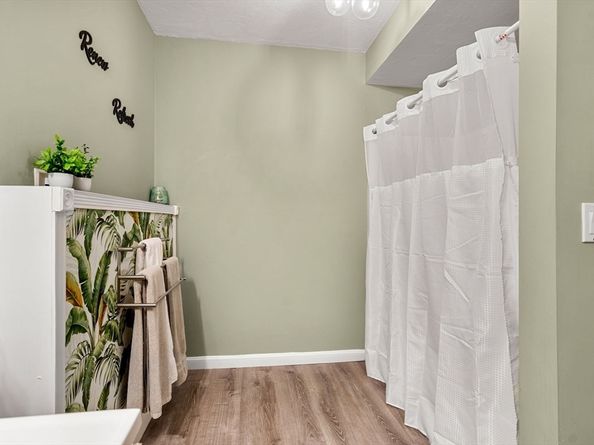 28 Baldwin Avenue, Melrose MA 02176