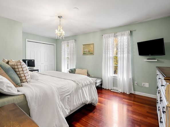 28 Baldwin Avenue, Melrose MA 02176