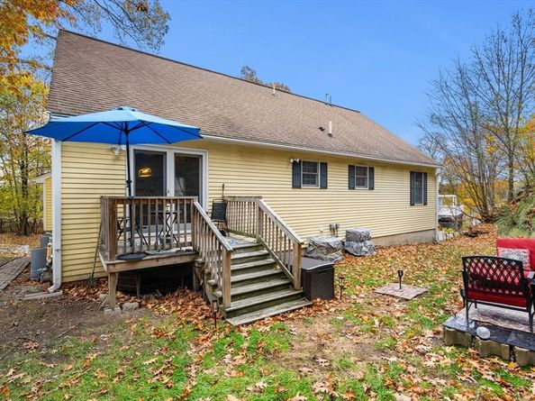 28 Baldwin Avenue, Melrose MA 02176