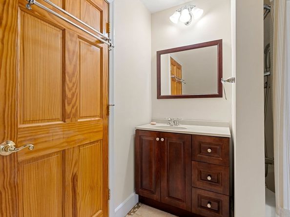 28 Baldwin Avenue, Melrose MA 02176