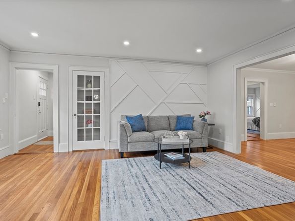 45 Fuller Rd 45, Watertown MA 02472