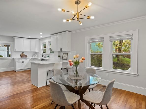 45 Fuller Rd 45, Watertown MA 02472