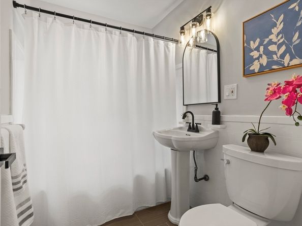 45 Fuller Rd 45, Watertown MA 02472