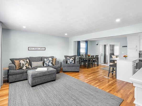 36 Whitelock Dr, Marlborough MA 01752