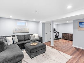 36 Whitelock Dr, Marlborough MA 01752