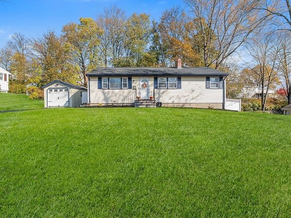 36 Whitelock Dr, Marlborough MA 01752