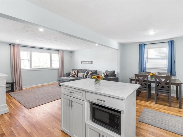 36 Whitelock Dr, Marlborough MA 01752