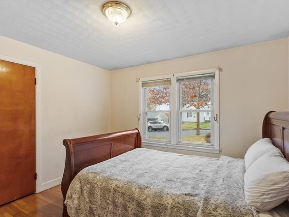 14 Maryann Drive, Worcester MA 01606