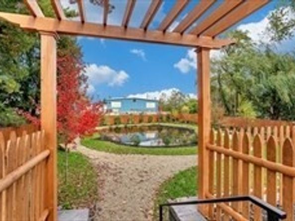 286 Nevada U286, Newton MA 02460