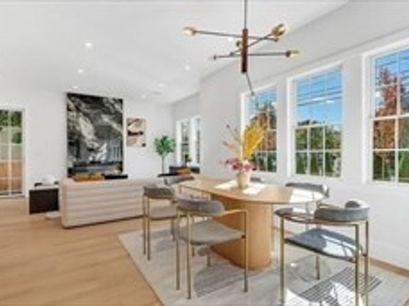 286 Nevada U286, Newton MA 02460