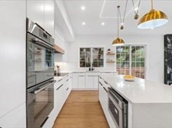 286 Nevada U286, Newton MA 02460