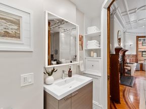 261 Marlborough St 4R, Boston MA 02116