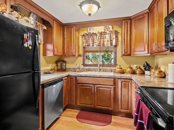 4 Wilson Way, Rutland MA 01543