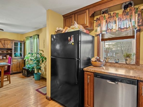 4 Wilson Way, Rutland MA 01543