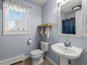 141 Peach St, Barre MA 01005