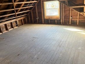 863 N Main St, Brockton MA 02301