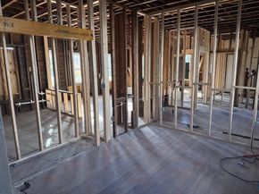 863 N Main St, Brockton MA 02301