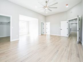 10 Falcon Dr, Shrewsbury MA 01545