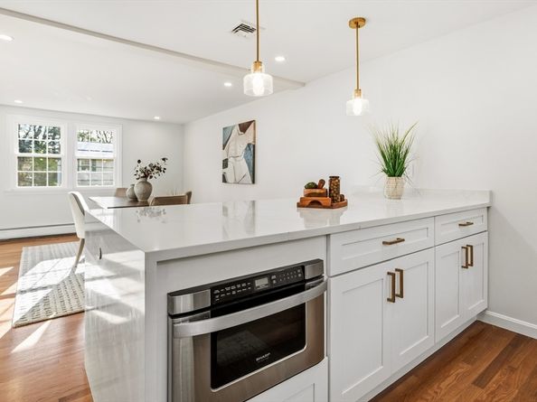 29 Susan Dr, Saugus MA 01906