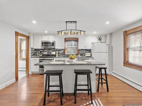 42 Stevens Street 42, Andover MA 01810