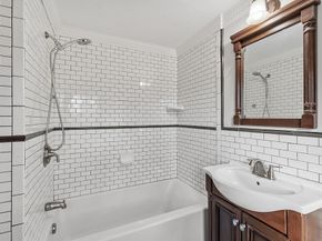 42 Stevens Street 42, Andover MA 01810